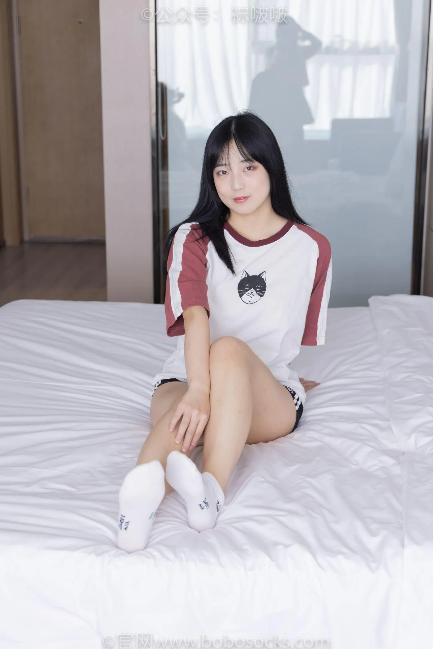 [BoBoSocks袜啵啵]NO.036 菠萝-帆布鞋、白棉袜、裸足 [138P]插图5